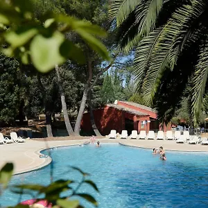 https://residence-odalys-le-village-camarguais-les-gardians.fr-provencehotel.com